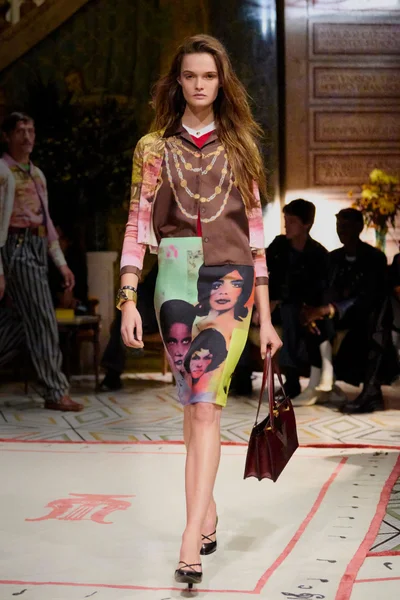 Look 62